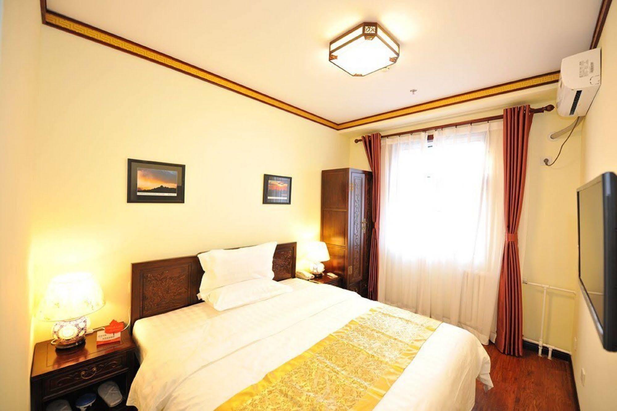 Hotel Rhx