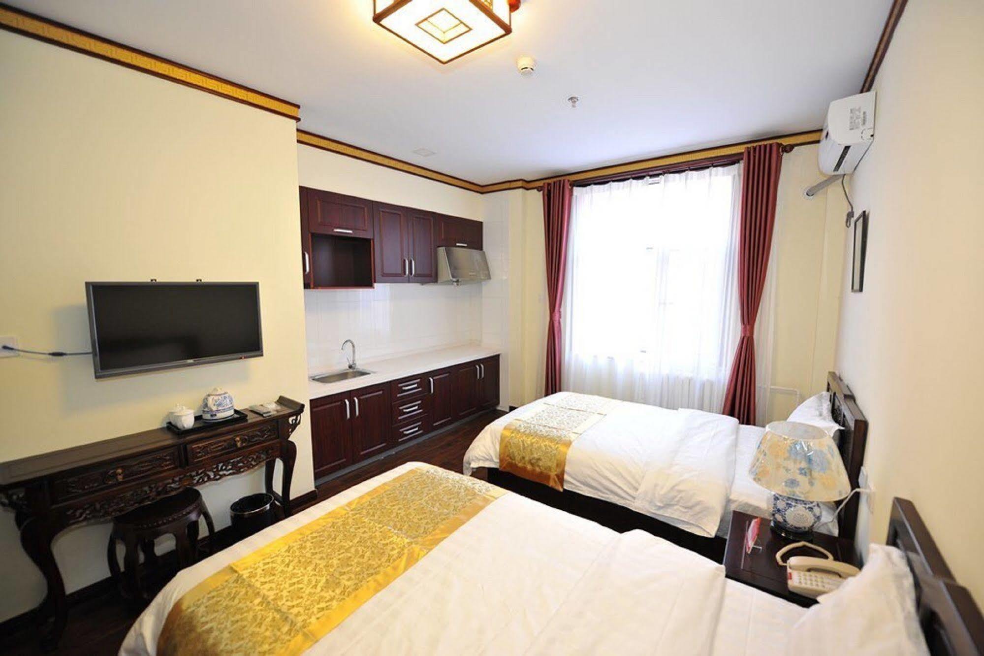 Rhx Hotel